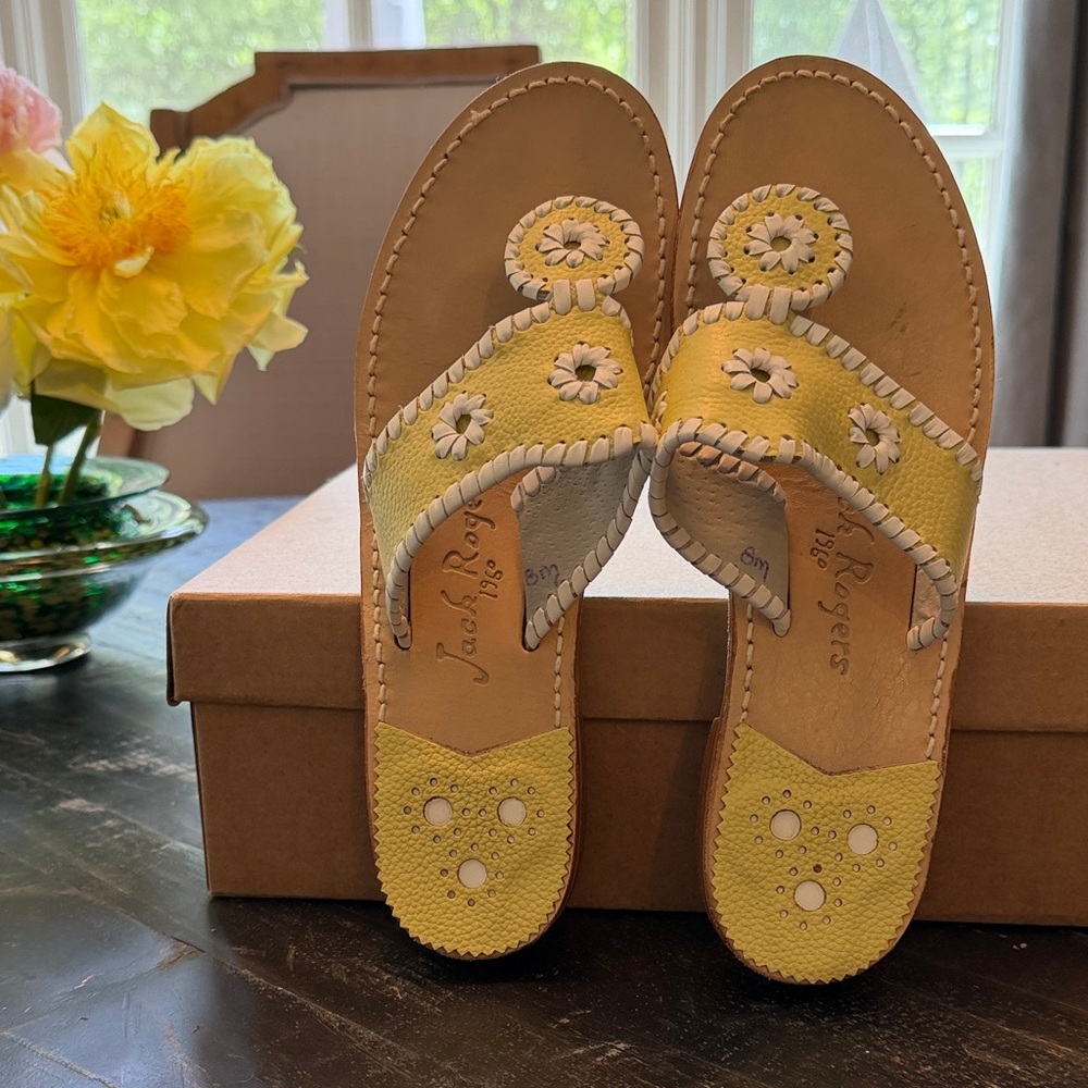Jack Rogers Soft Yellow Leather Floral Whipstitch Thong Sandals